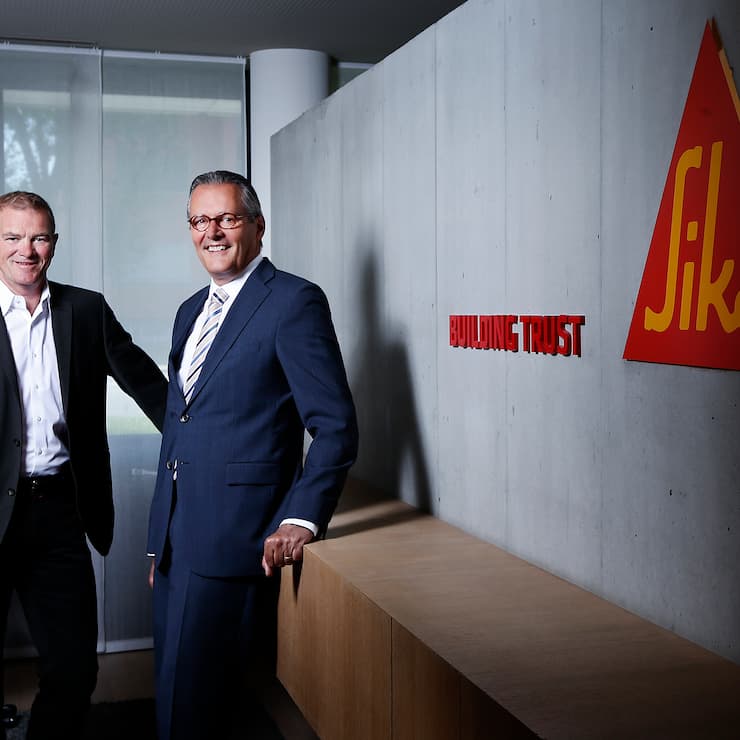 Sika Baar: Paul Schuler (CEO) und Paul Hälg (Verwaltungsratspräsident) im Sika Hauptsitz in Baar. vlnr.Zuger Zeitung/Stefan Kaiser