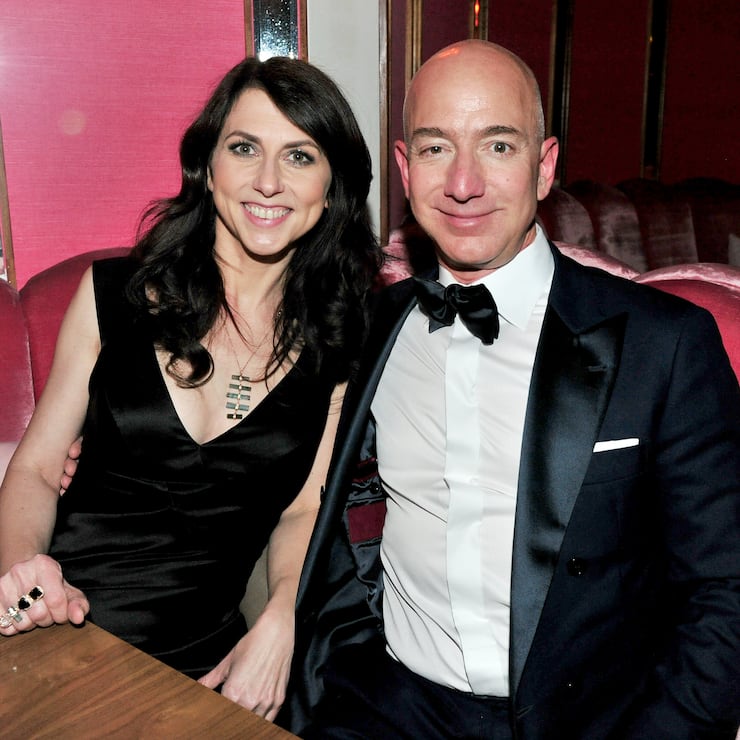 WEST HOLLYWOOD, CA - FEBRUARY 26:  (L-R) CEO of Amazon Jeff Bezos and  writer MacKenzie Bezos attend the Amazon Studios Oscar Celebration at Delilah on February 26, 2017 in West Hollywood, California.  (Photo by Jerod Harris/Getty Images)
