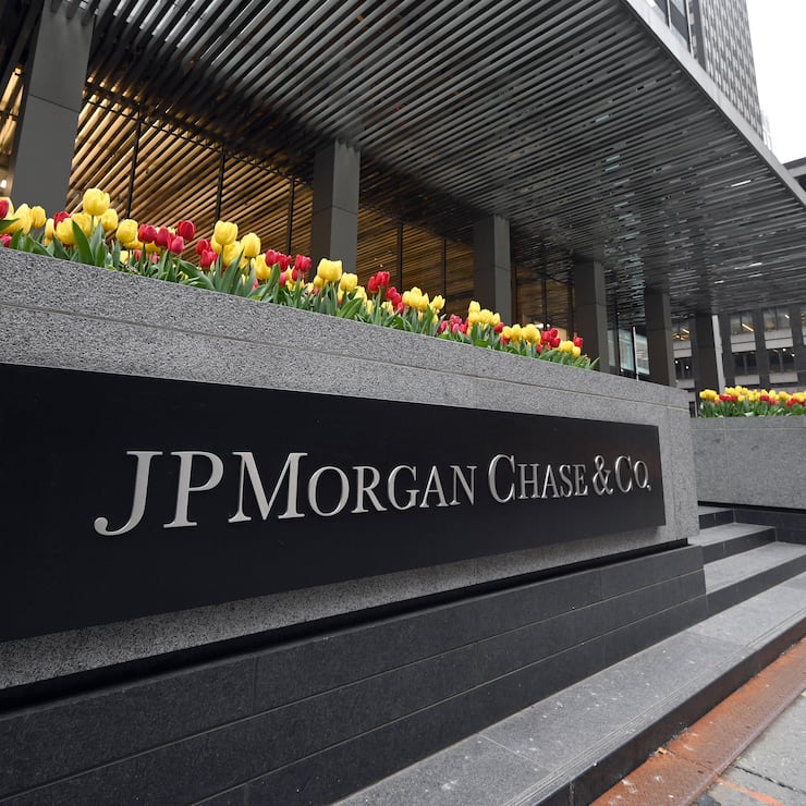 Das Logo von JPMorgan am Hauptsitz in New York.