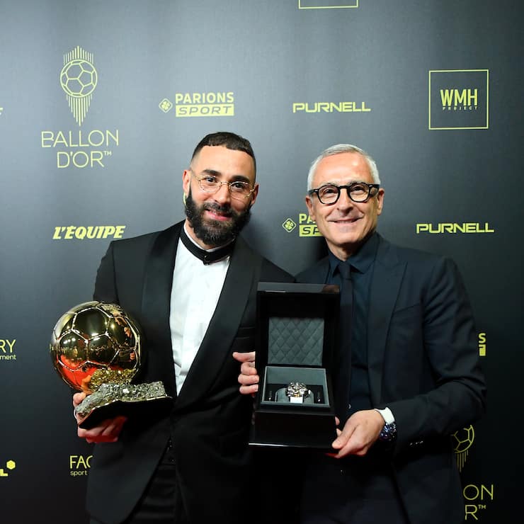 Benzema trug am rechten Handgleenk einen «Juste un Clou» von Cartier, am linken eine Richard Mille RM65-01 in Rosé-Gold.