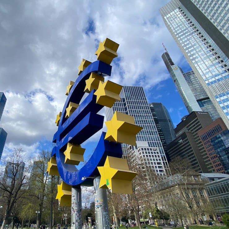 Euro_EZB_Devisen_Währungen_Frankfurt