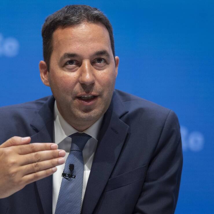 SCHWEIZ VERSICHERUNG SWISS RE