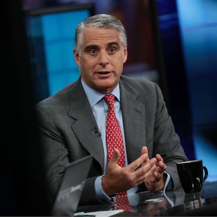 Andrea Orcel, investment bank president of UBS Group AG, gestures while speaking during a Bloomberg Television interview in London, United Kingdom, on Friday, March 31, 2017. Orcel, said banks considering moving employees from London because of the U.K.'s exit from the European Union need to pay more attention to where people want to live and what cities offer the best pool of talent. Photographer: Simon Dawson/Bloomberg