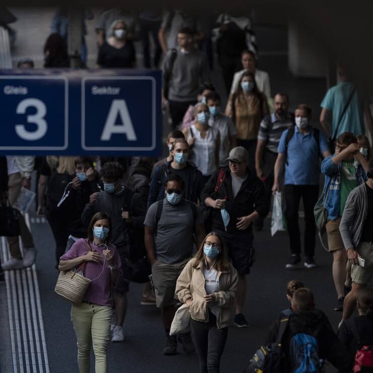 SCHWEIZ CORONAVIRUS VERKEHR SCHUTZMASKENPFLICHT