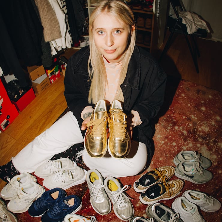 Sneakersammlerin Jess Huber aus Zürich. (Bilanz 02/22) 