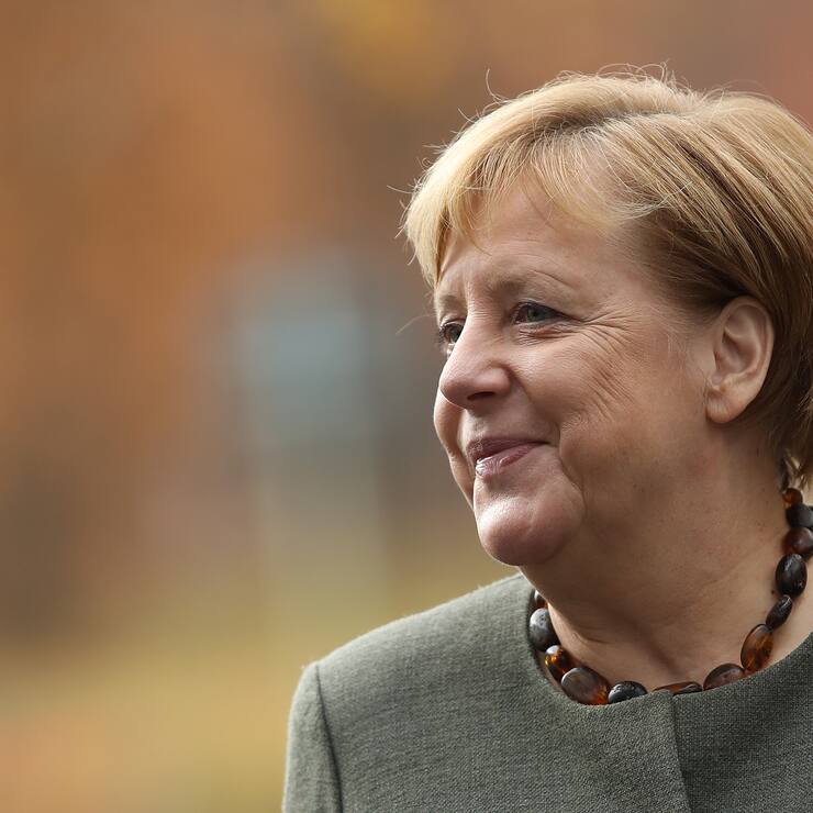 POTSDAM, GERMANY - NOVEMBER 14: German Chancellor Angela Merkel arrives for a retreat of the German government cabinet at the Hasso Plattner Institute on November 14, 2018 in Potsdam, Germany. The government cabinet members are meeting to discuss measures for the digitalization of Germany, most notably government investments to the tune of EUR 3 billion in artificial intelligence. (Photo by Sean Gallup/Getty Images)