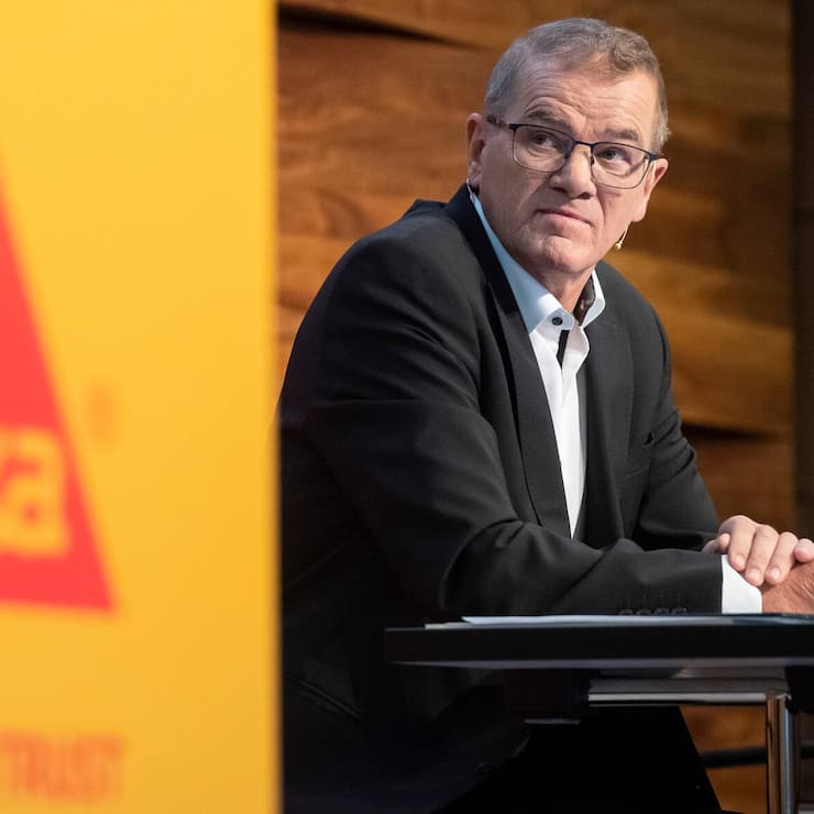 CEO Paul Schuler spricht an der Bilanzmedienkonferenz des Chemieunternehmens Sika, aufgenommen am Freitag, 22. Februar 2019 in Zuerich. (KEYSTONE/Ennio Leanza)