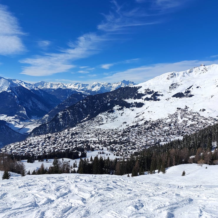  Verbier hat St. Moritz an der Spitze der teuersten Destinationen abgelöst.