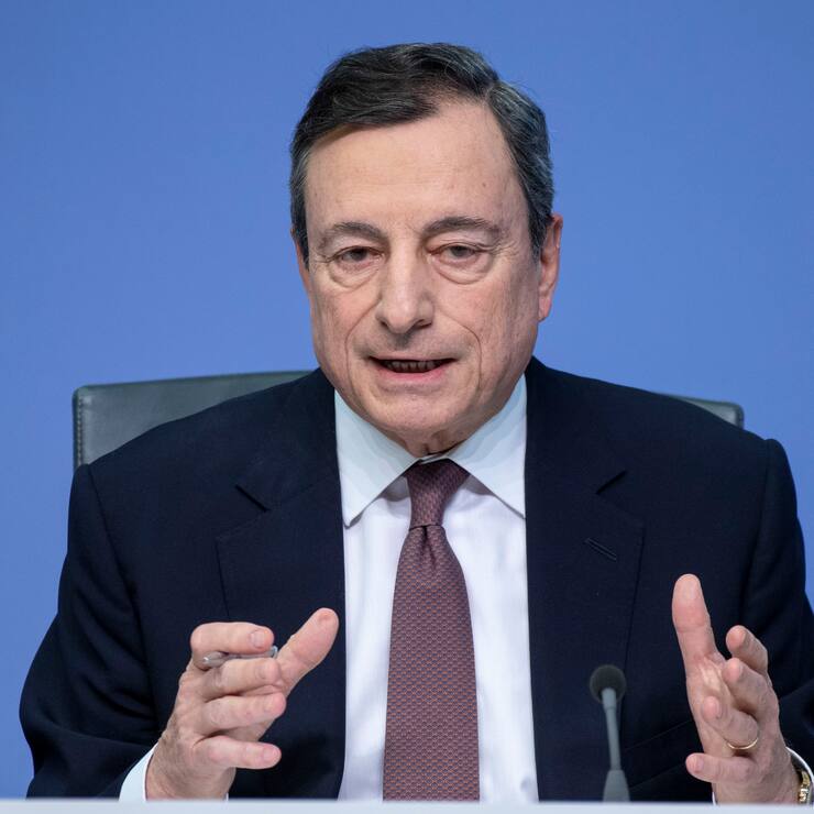 FRANKFURT AM MAIN, GERMANY - MARCH 07: Mario Draghi, President of the European Central Bank (ECB), speaks to the media following a meeting of the ECB Governing Council at ECB headquarters of March 7, 2019 in Frankfurt, Germany. Economic growth in the Eurozone group of nations has stalled, partially due to uncertainties caused by the tariff conflicts initiated by the administration of U.S. President Donald Trump, both with China and the European Union. (Photo by Thomas Lohnes/Getty Images)