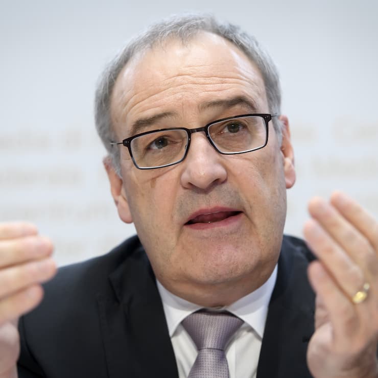 Bundesrat Guy Parmelin, Vorsteher des Eidgenoessischen Departements fuer Wirtschaft, Bildung und Forschung (WBF), spricht an einer Medienkonferenz ueber die Botschaft zur Foerderung von Bildung, Forschung und Innovation in den Jahren 2021 ? 2024, am Mittwoch, 26. Februar 2020, im Medienzentrum Bundeshaus in Bern. (KEYSTONE/Anthony Anex)
