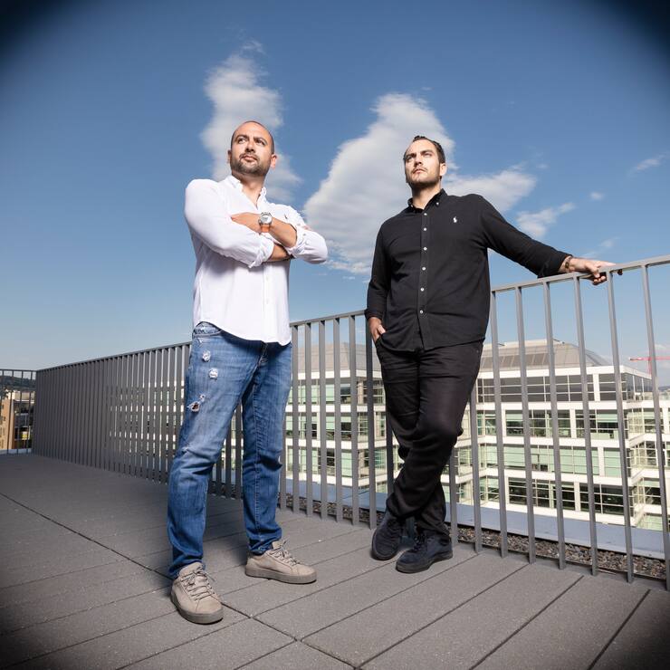 Startup Properti - Levent (schwarzes Hemd) und Adrian KÃ¼nzi
