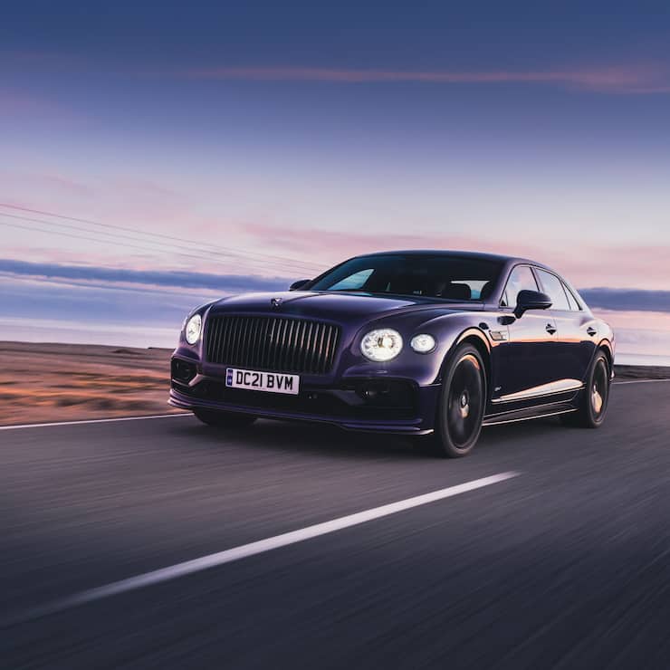 Bentley Flying Spur V6 Hybrid 