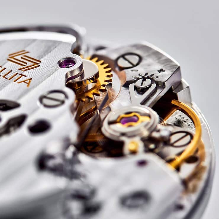 Uhrwerk Satellita, Uhren