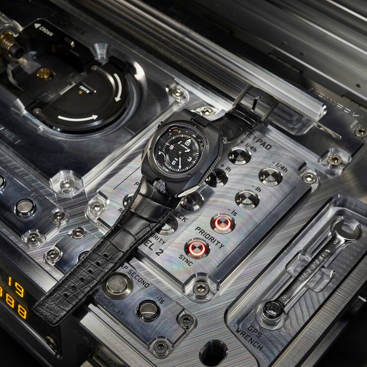 Urwerk, Atomolith und AMC