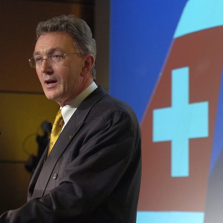 Wolfgang Mayrhuber, CEO Lufthansa speaks (KEYSTONE/Walter Bieri)