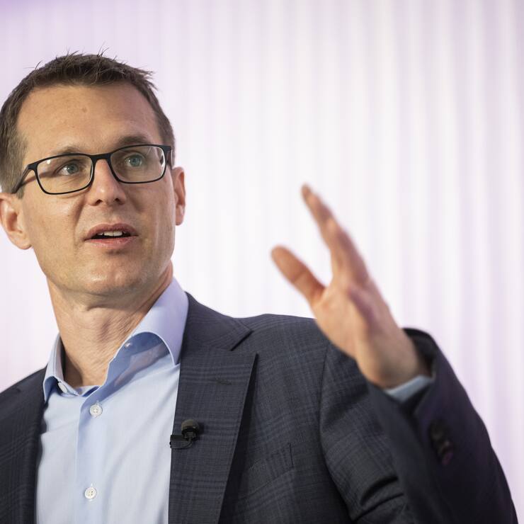 Christoph Aeschlimann, Technikchef Swisscom, spricht an der Bilanzmedienkonferenz zum Jahresabschluss, aufgenommen am Donnerstag, 3. Februar 2022 in Zuerich. (KEYSTONE/Ennio Leanza)