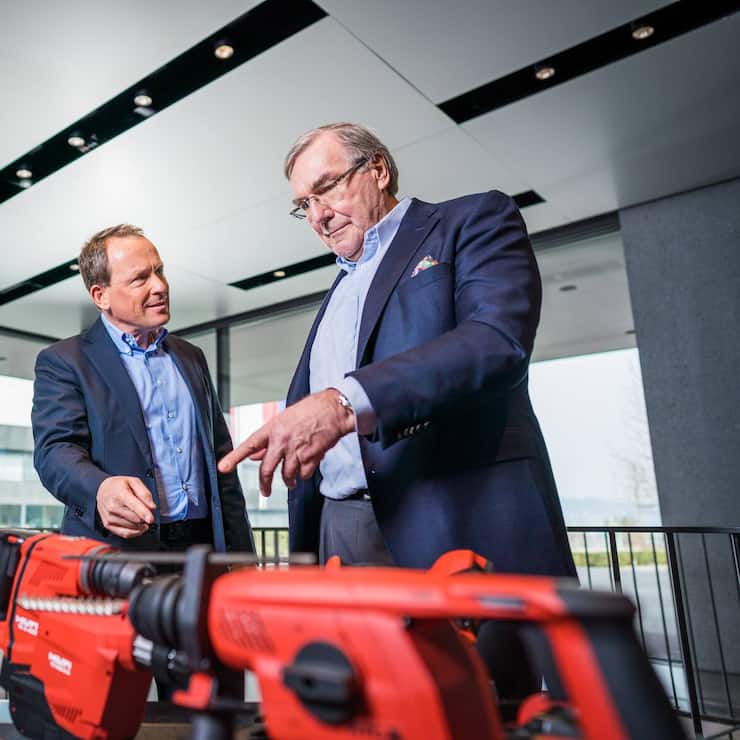 Der neue CEO Jahangir Doongaji, der aktuelle CEO und designierte VR-Präsident Christoph Loos, der abtretende VR-Präsident Heinrich Fischer (von links): 