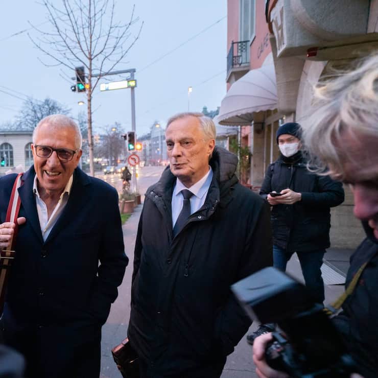 Pierin Vincenz vor dem Gerichtsprozess im Volkshaus in Zürich