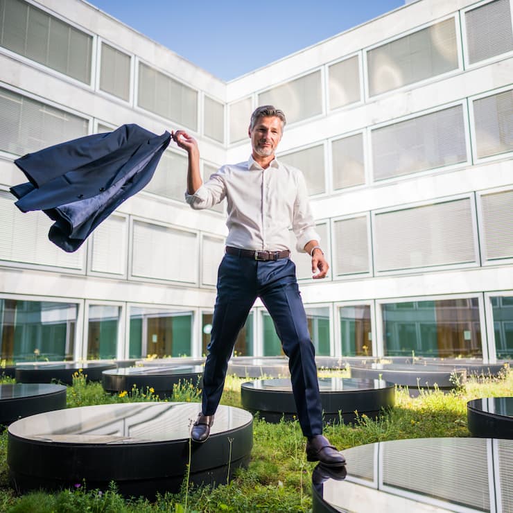 Der Neue ZKB CEO, Urs Baumann, in action im ZKB Hauptquartier 