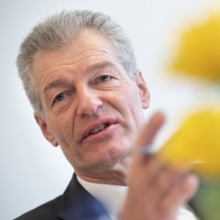Heinz Karrer, Praesident economiesuisse, spricht waehrend der Jahresmedienkonferenz von economiesuisse, am Donnerstag, 31. Januar 2019 in Bern. (KEYSTONE/Anthony Anex)