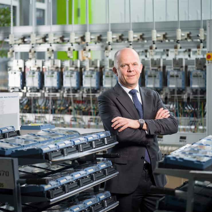 Andreas Umbach, president of the board of directors of Landis+Gyr, pictured at the company's headquarters in Zug, Switzerland, on October 2, 2017. (KEYSTONE/Gaetan Bally) Andreas Umbach, Verwaltungsratspraesident von Landis+Gyr, portaitiert am 2. Oktober 2017 am Hauptsitz der Firma in Zug. (KEYSTONE/Gaetan Bally)