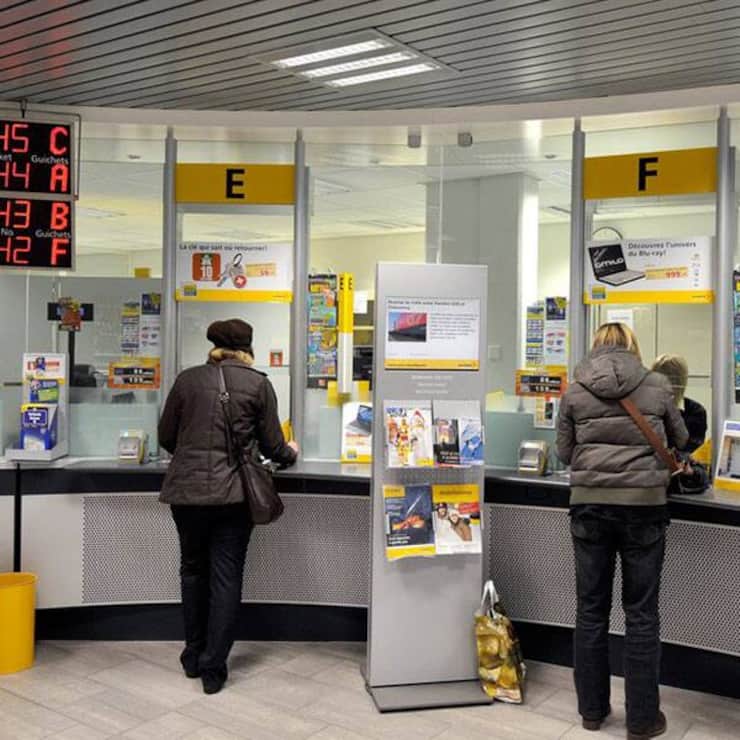 poststelle-schweiz-kunden-schalter-post_1.jpg