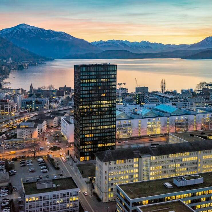 DURCHWACHSENE PERSPEKTIVE In Anlehnung an das Silicon Valley soll in Zug und Umgebung das Crypto Valley entstehen. Die Covid-19-Krise wirft die ambitionierten Pläne nun ein Stück weit zurück.