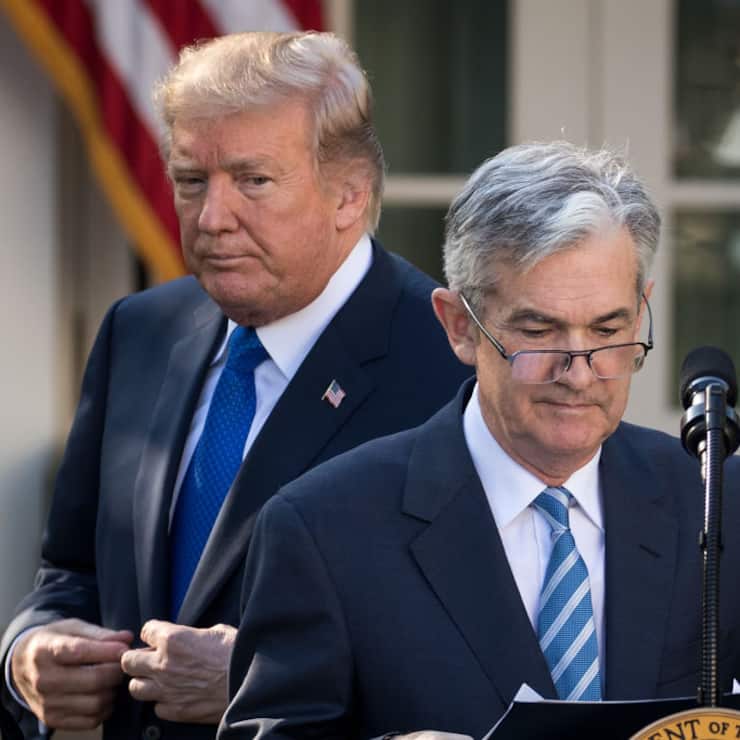 WASHINGTON, DC - NOVEMBER 02: (L to R) U.S. President Donald Trump looks on as his nominee for the chairman of the Federal Reserve Jerome Powell takes to the podium during a press event in the Rose Garden at the White House, November 2, 2017 in Washington, DC. Current Federal Reserve chair Janet Yellen's term expires in February. (Photo by Drew Angerer/Getty Images)