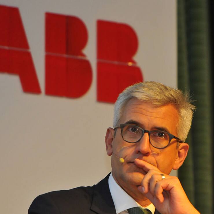 NEW DELHI, INDIA - NOVEMBER 4: Ulrich Spiesshofer, Chief Executive Officer and Member of the Group Executive Committee of ABB Ltd., Switzerland, during a media interaction at Manekshaw Centre, Dhaula Kuan on November 4, 2015 in New Delhi, India. (Photo by Vipin Kumar/Hindustan Times via Getty Images)