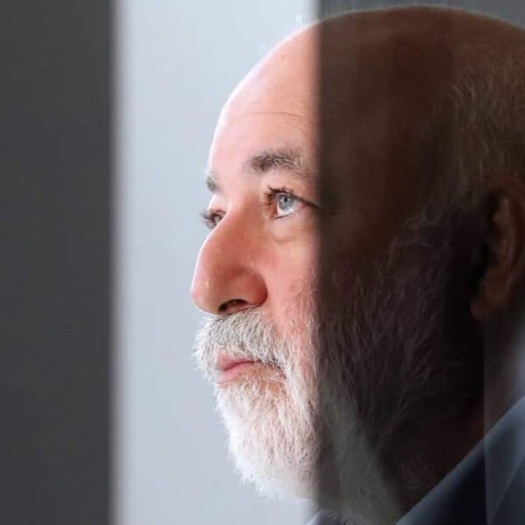 viktor-vekselberg-renova.jpg