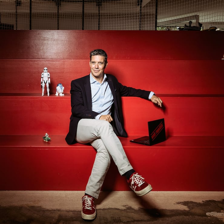 Web Republik_Tom Hanan