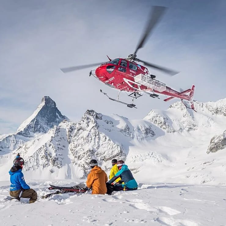 Heli-Skiing