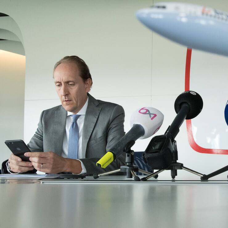 Brussels Airlines CFO Dieter Vranckx pictured during a press conference of Brussels Airlines on the strike of the pilots announced for Monday, Friday 11 May 2018 in Diegem, Machelen. PUBLICATIONxINxGERxSUIxAUTxONLY BENOITxDOPPAGNE 05344208  