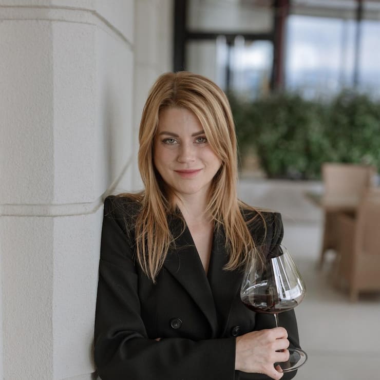 <p>Lisa Bader ist Weinberaterin, Sommelière und Referentin.</p>