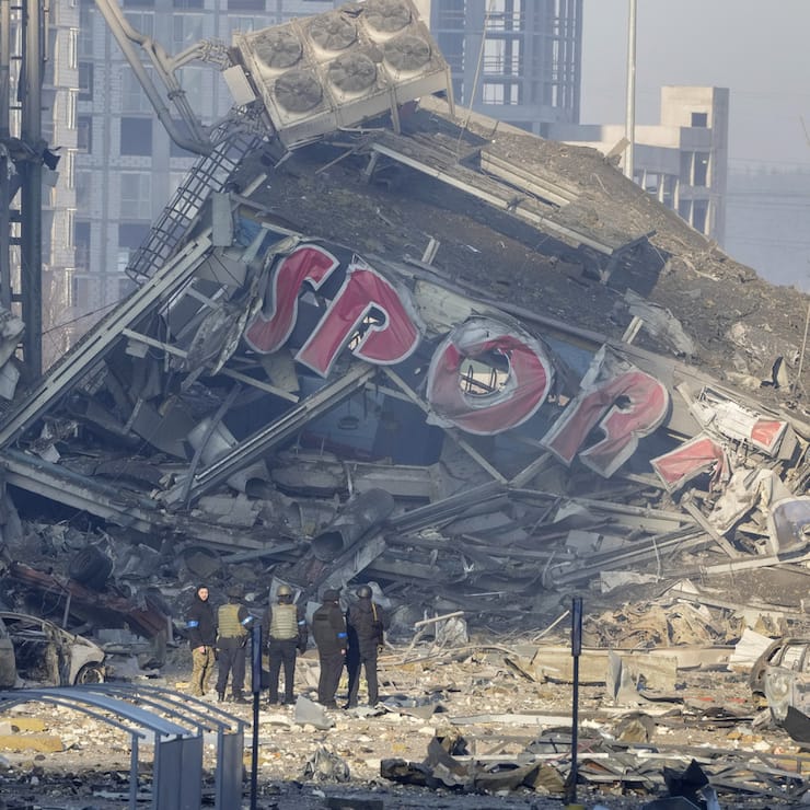 HZ: Unsicherheit_Chance_Shopping_Center_Kiew