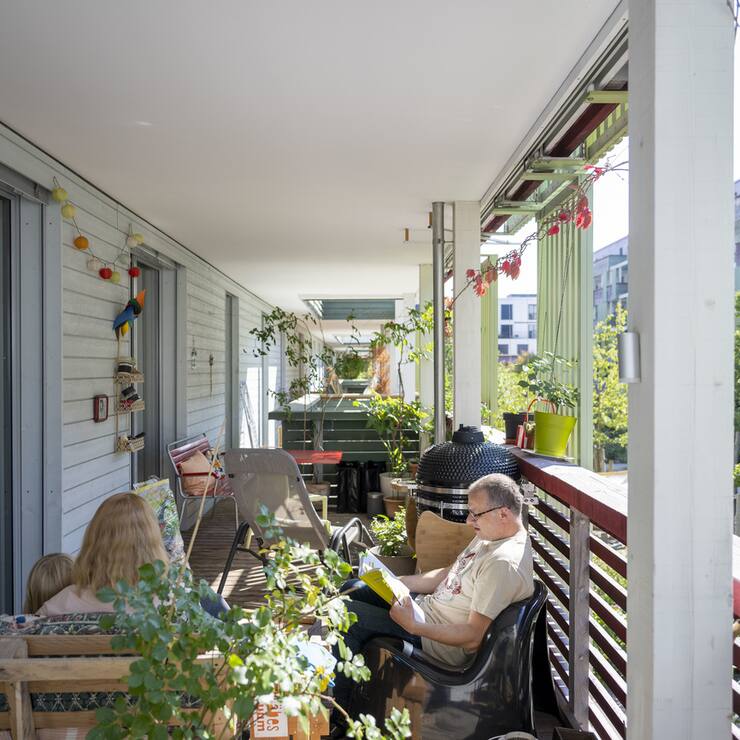 SCHWEIZ OBERWINTERTHUR GIESSEREI MEHRGENERATIONENHAUS