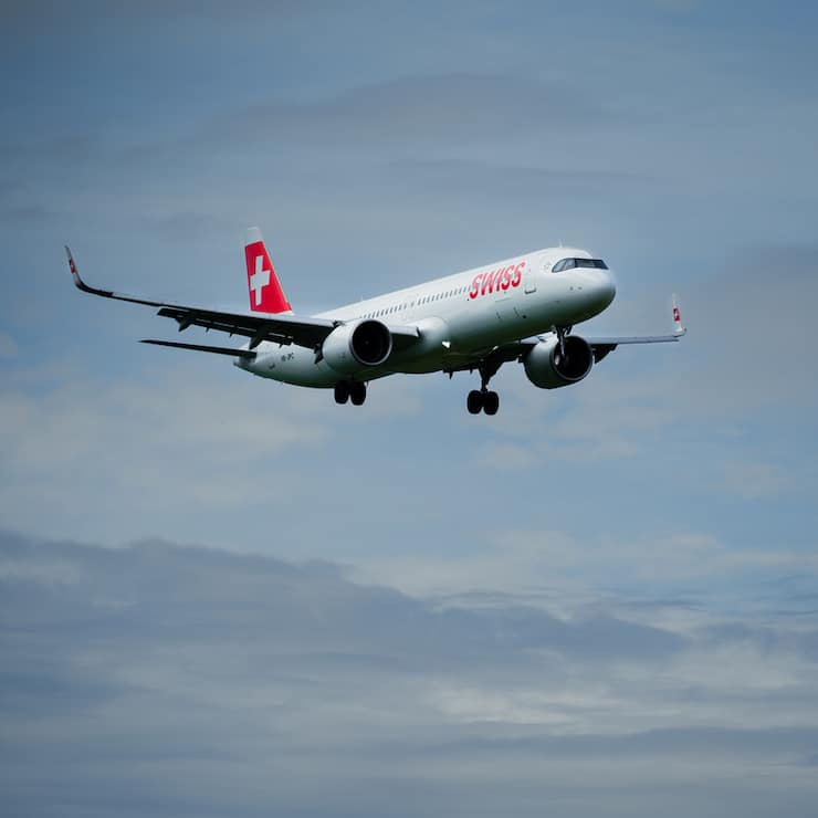 SCHWEIZ FLUGHAFEN ZUERICH SWISS