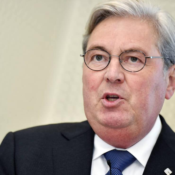 SCHWEIZ CHEMIE CLARIANT