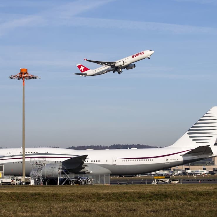 SCHWEIZ FLUGHAFEN ZUERICH