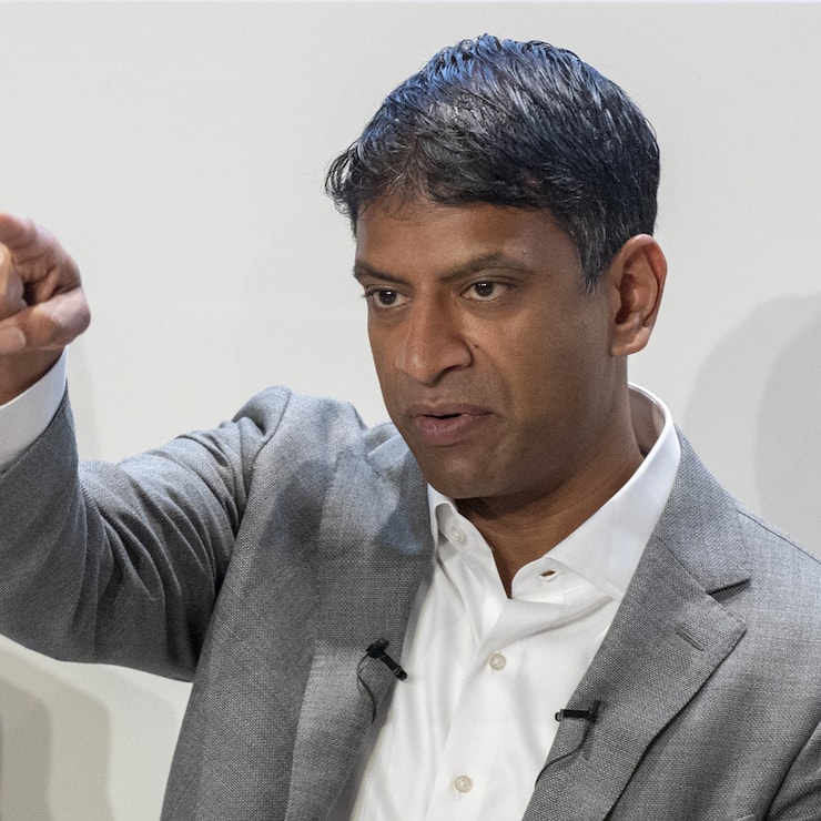 Vas Narasimhan, CEO of Swiss pharmaceutical group Novartis, speaks during the annual results media conference at the Novartis Campus in Basel, Switzerland, on Wednesday, January 30, 2019. (KEYSTONE/Patrick Straub)