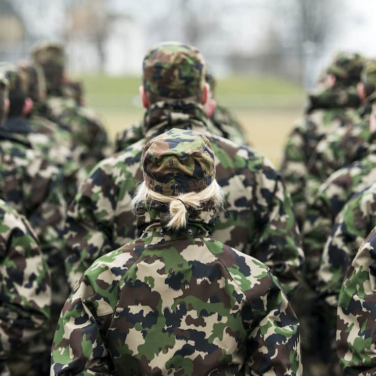 Die Finanzierung von Verteidigungsausgaben durch Schulden in Friedenszeiten ist eine kurzfristige Strategie. Ein Land schwächt sich damit selbst, noch bevor ein allfälliger Konflikt beginnt.