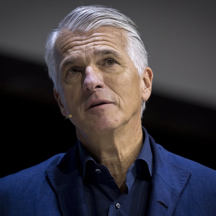 Sergio Ermotti, CEO der Grossbank UBS spricht bei einer Auszeichnung am "Let's Talk" Symposium am Freitag, 22. November 2025 im Kongresshaus in Zuerich. (KEYSTONE/Claudio Thoma)