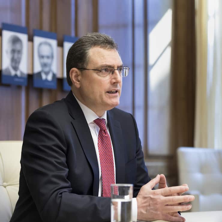 Thomas Jordan, Chairman of the Governing Board of the Swiss National Bank, during an interview at the headquarters of the Swiss National Bank in Zurich, Switzerland, on April 4, 2018. (KEYSTONE/Gaetan Bally)Thomas Jordan, Praesident des Direktoriums der Schweizerischen Nationalbank, waehrend eines Interviews am 4. April 2018 am Hauptsitz der Schweizer Nationalbank in Zuerich. (KEYSTONE/Gaetan Bally)