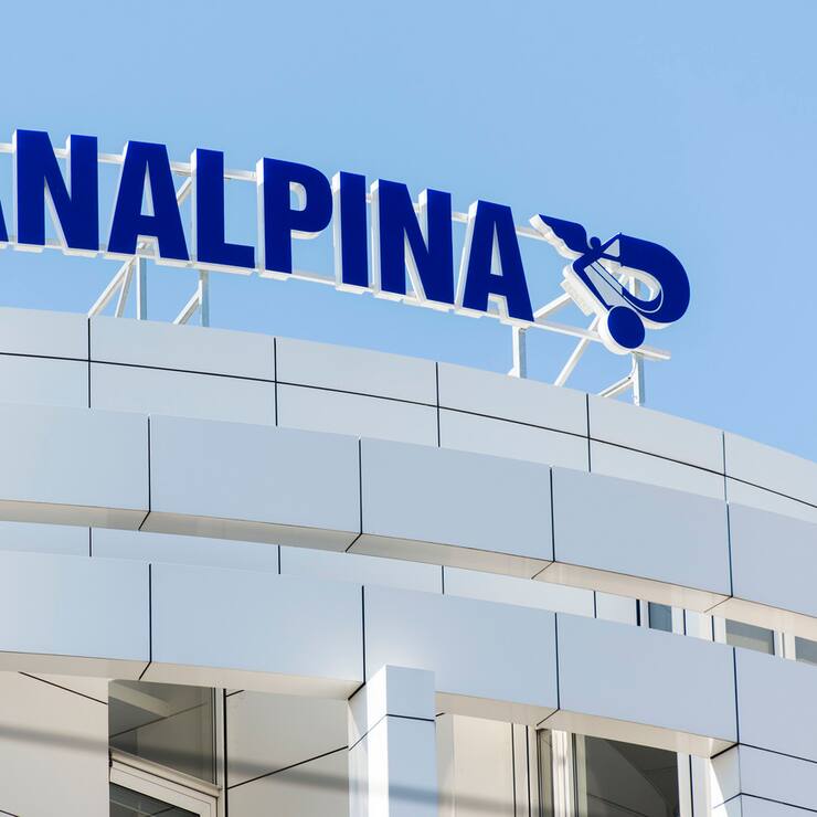Panalpina Logo at the headquarters in Basel, Switzerland, September 5, 2013. (KEYSTONE/Christian Beutler)Panalpina Hauptsitz in Basel, aufgenommen am 5. September 2013.  (KEYSTONE/Christian Beutler)