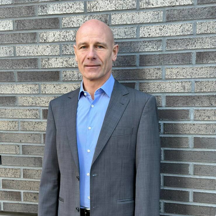 Jürg Stettler (59) ist Vize­direktor der Hochschule ­Luzern und Leiter des Instituts für Tourismus und Mobilität. Er ist seit letztem Jahr zudem im Vorstand von Gstaad ­Saanenland Tourismus.