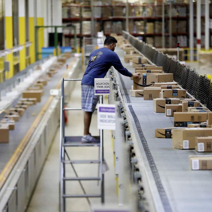 AMAZON WAREHOUSE JOB FAIR