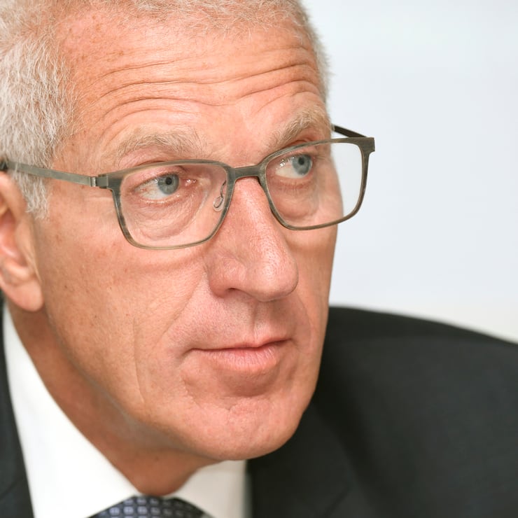 Pierin Vincenz, VR-Praesident Helvetia und Leonteq an einer Medienkonferenz des Schweizerischen Arbeitgeberverbandes zu Frauen in den Verwaltungsraeten, in Zuerich, am Dienstag, 8. November 2016. Im Zentrum der heute vorgestellten Initiative steht ein «Code of Conduct» fuer Personalberatungsfirmen, die in der Rekrutierung von Fuehrungskraeften taetig sind. (KEYSTONE/Walter Bieri)