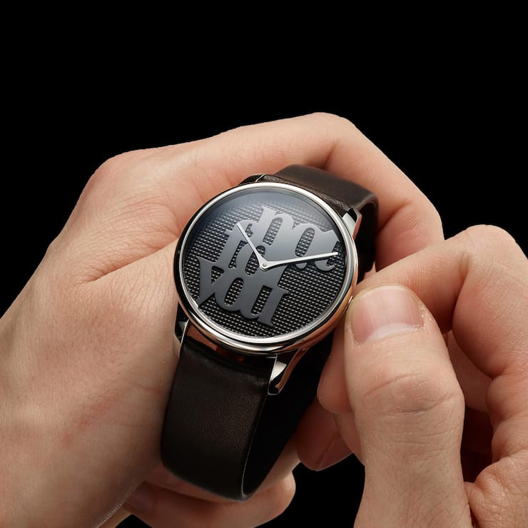 <p>CEO Manuel Emch und Künstlerin Monica Bonvicini lancieren in Genf eine limitierte Louis-Erard-Uhr. </p>