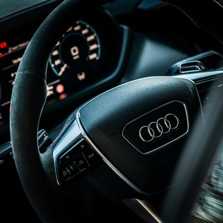 Audi E-Tron auf der Rennstrecke