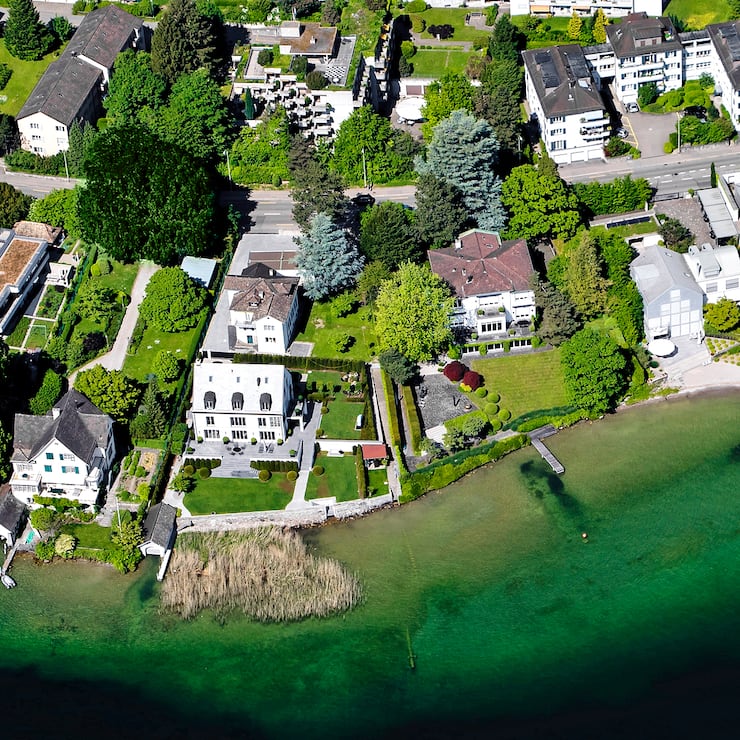 In den letzten Jahren sind die Preise für die fünf Prozent der teuersten Häuser im Kanton Zürich gesunken. Nun ziehen sie wieder an. Besonders am Zürichsee.